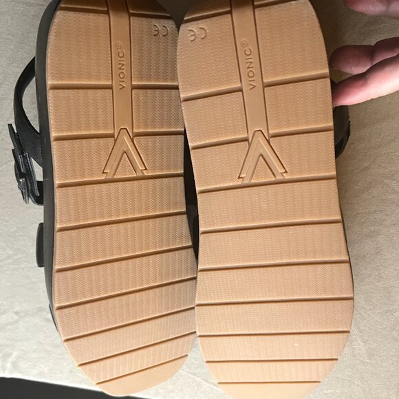 Vionic Delano Platform Wedge Sandals – Black Leather, Size 12 (New in Box) - Picture 6 of 8